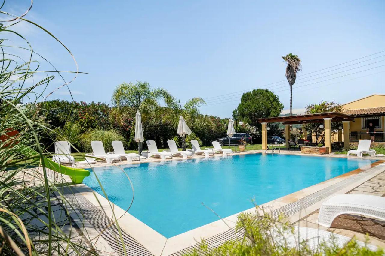 St. George Villa Агиос-Георгиос Экстерьер фото