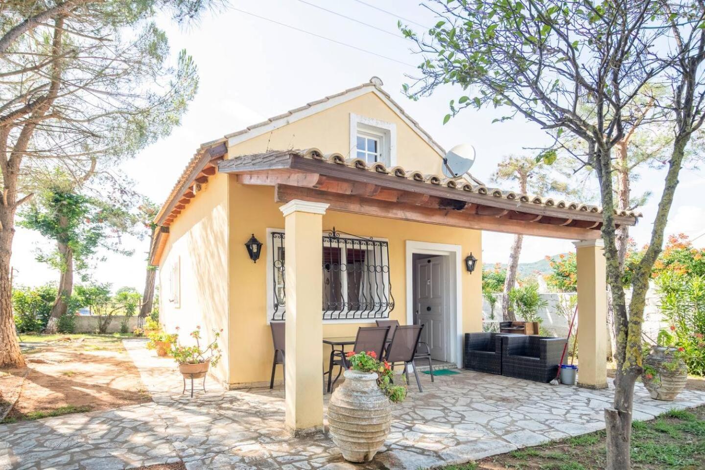 St. George Villa Агиос-Георгиос Экстерьер фото