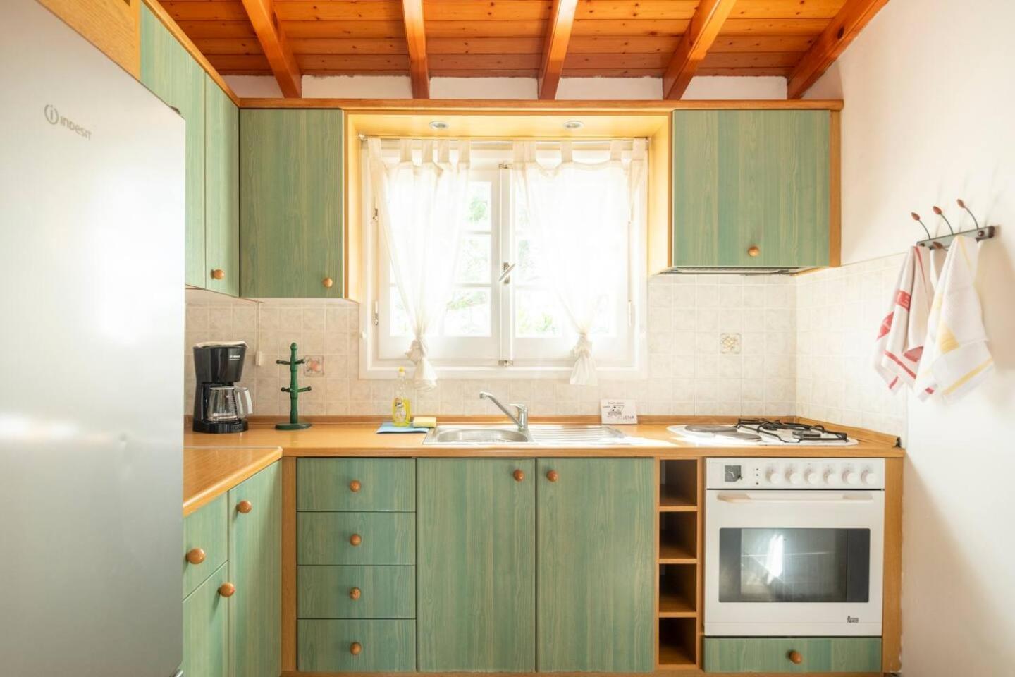 St. George Villa Агиос-Георгиос Экстерьер фото